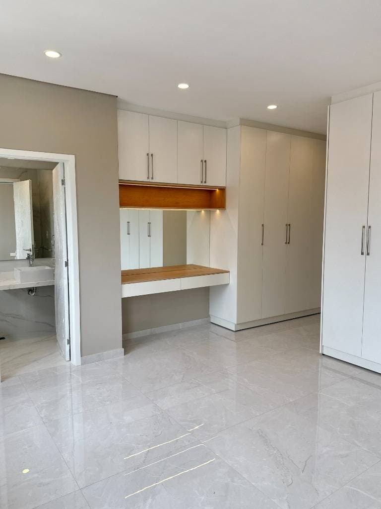 En venta Duplex de lujo a estrenar en el Cuarto Barrio de Luque — foto 4