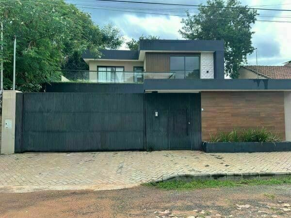 Se vende casa en San Lorenzo