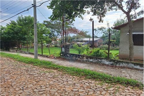 Vendo casa en colonia juan de salazar, ciudad de limpio