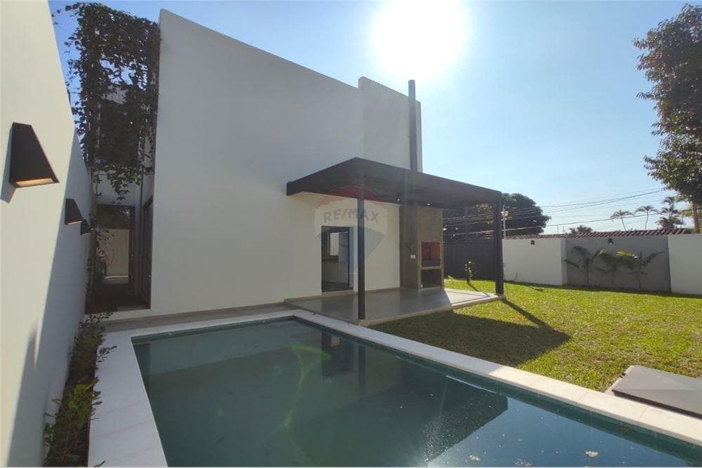 Duplex a estrenar con piscina en Luque, foto 3