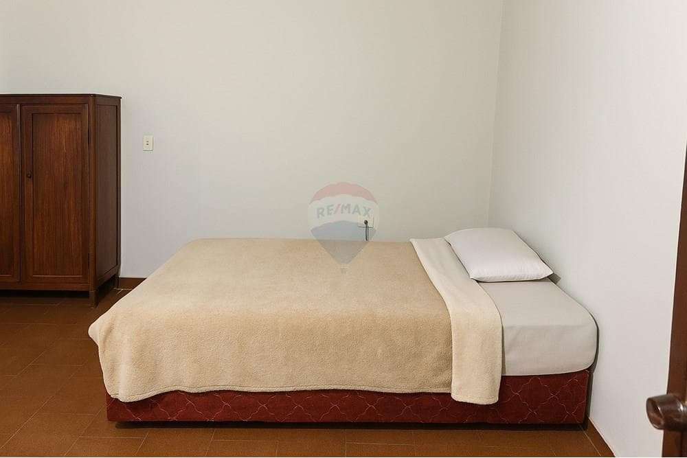 Casa con amplio terreno en esquina, foto 4