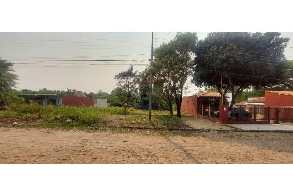Venta de terreno en zeballos cué