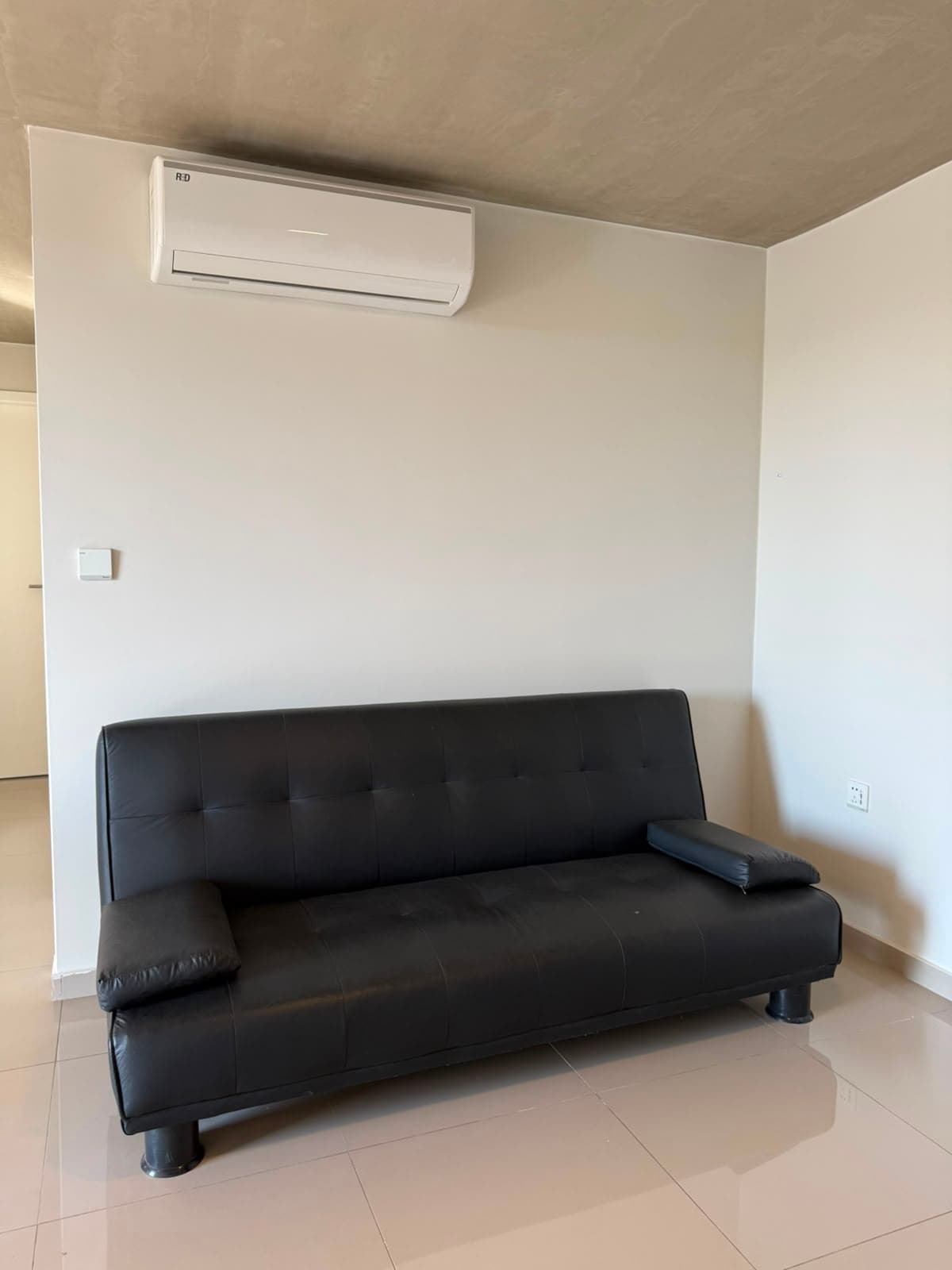 2 dormitorios con cochera y equipado en insignia III | Luque – zona cit, foto 5