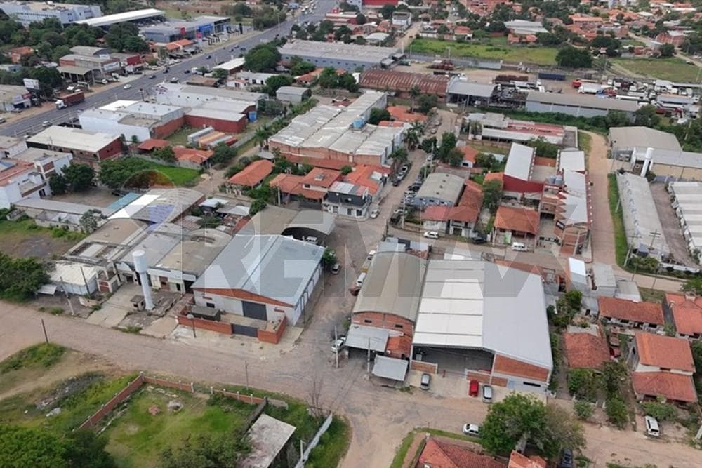 Depósito - Alquiler - Mariano Roque Alonso - 768 m2 con Oficinas, foto 3
