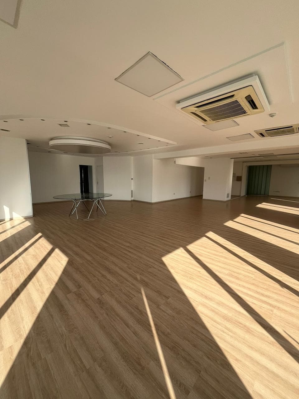 Zona shopping la galería en alquiler oficina de 330 m2 con 5 cocheras, foto 4