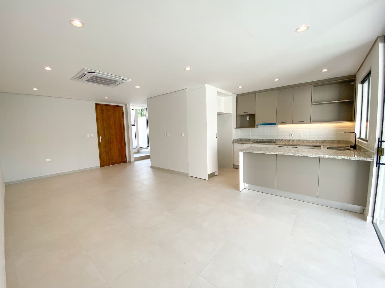 En Alquiler – Dúplex Premium A Estrenar En Loma Merlo | Luque — foto 5