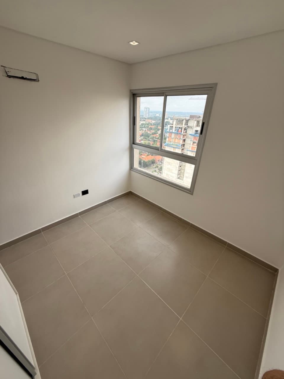 Departamento a estrenar sobre molas lopez 2 dormitorios 2 cocheras — foto 5