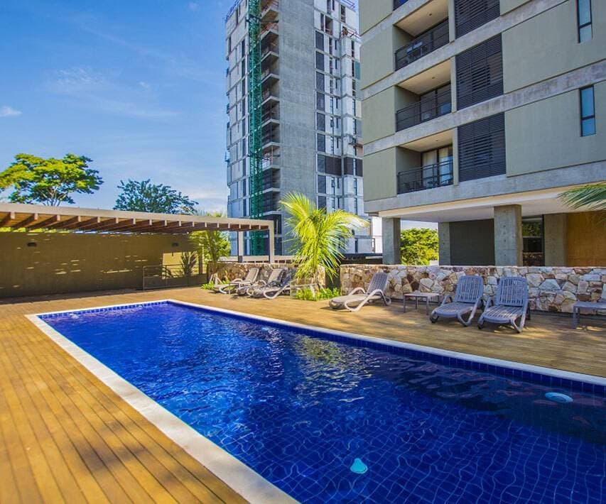 En venta departamento de 2 habitaciones en torres mirador mburucuya, foto 1