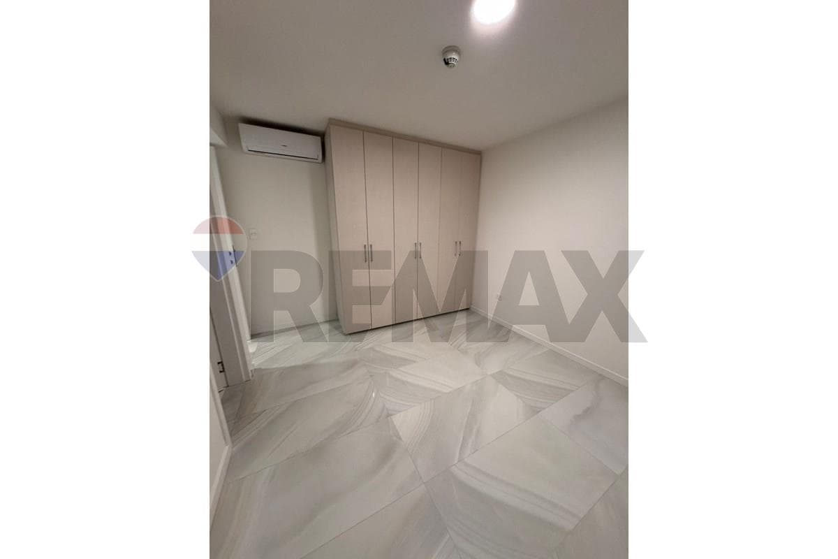 Departamento semi amoblado 3 hab en altamira mariano, foto 3
