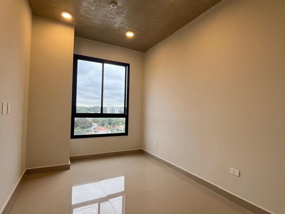 Departamento 1 dorm en Luque, foto 3