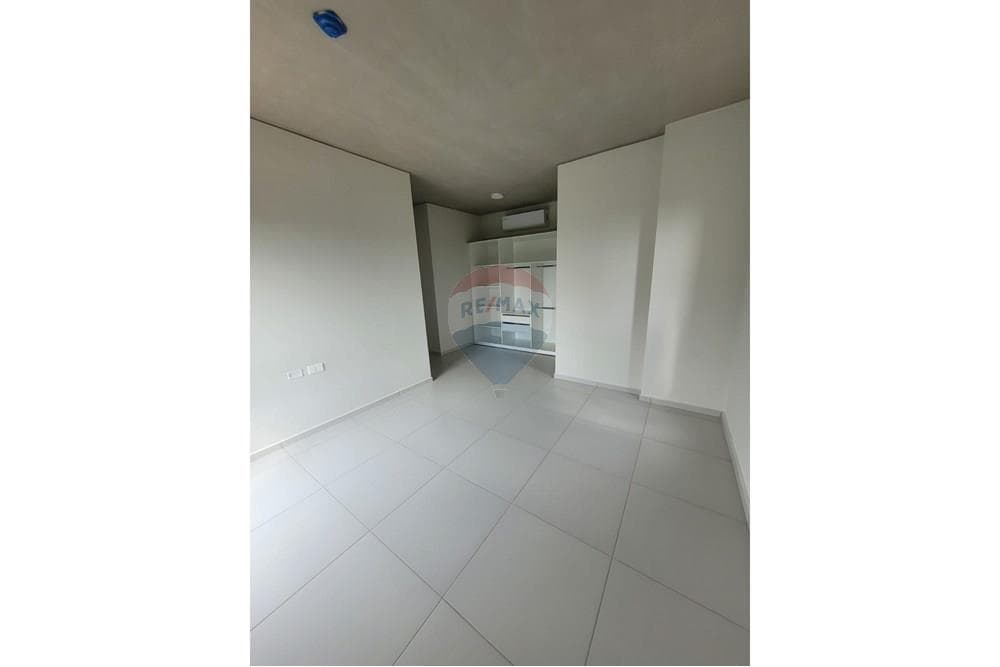 Departamento - Alquiler - Luque, Paraguay, Aprovechalo!