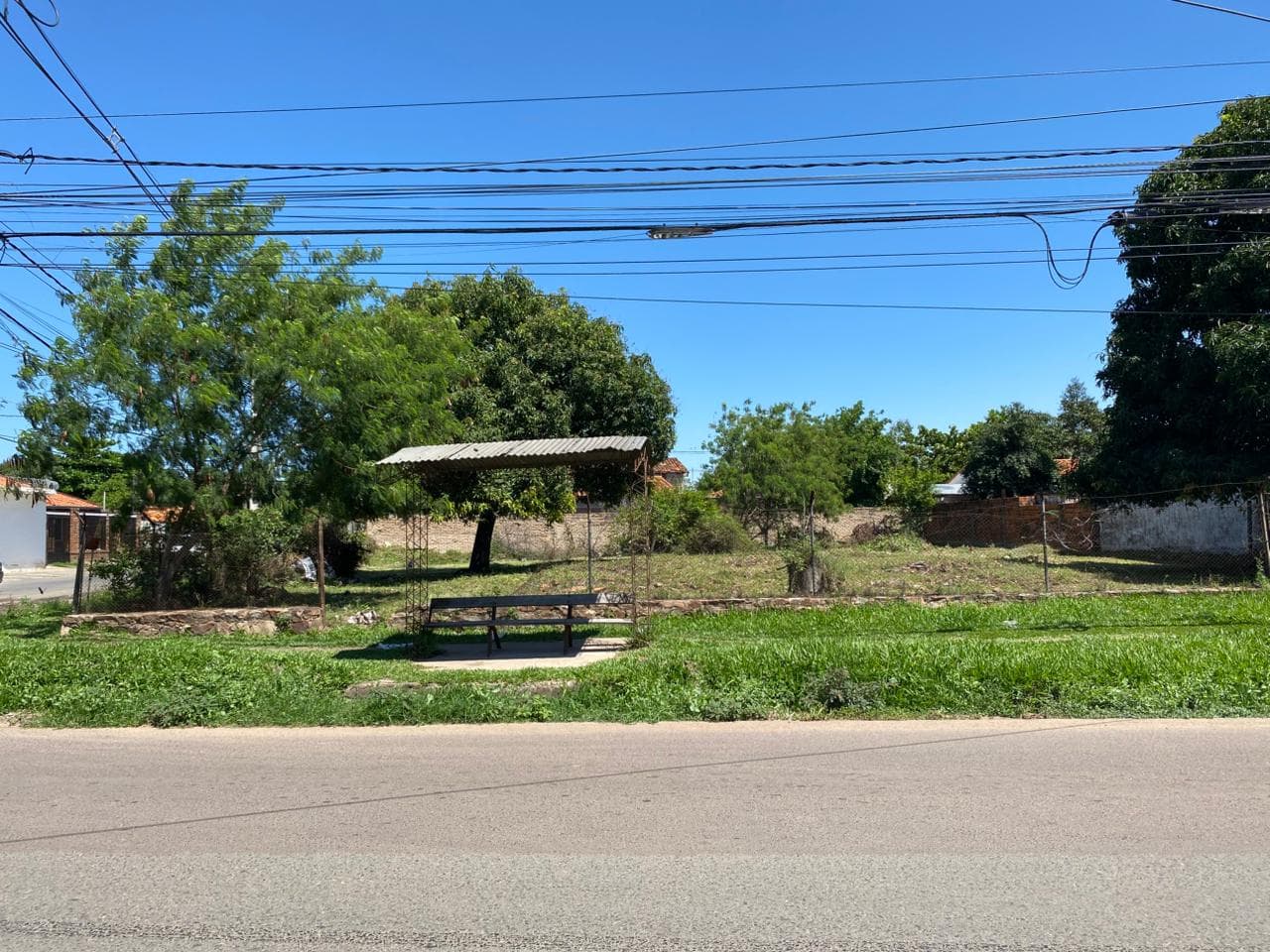 Terreno amplio en esquina en Mariano Roque Alonso, foto 4