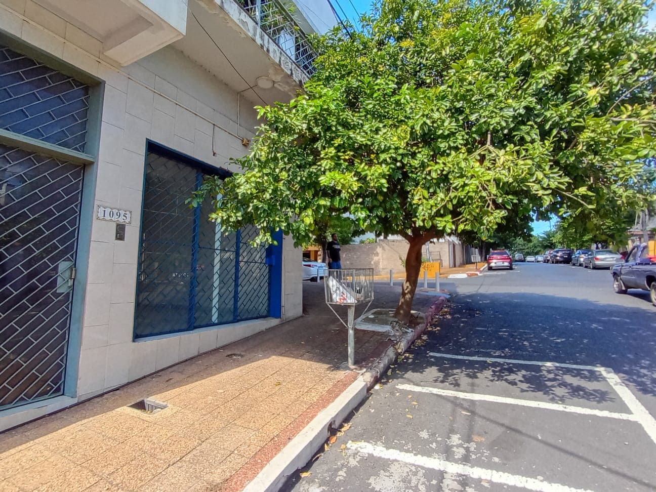Alquilo local comercial en asuncion