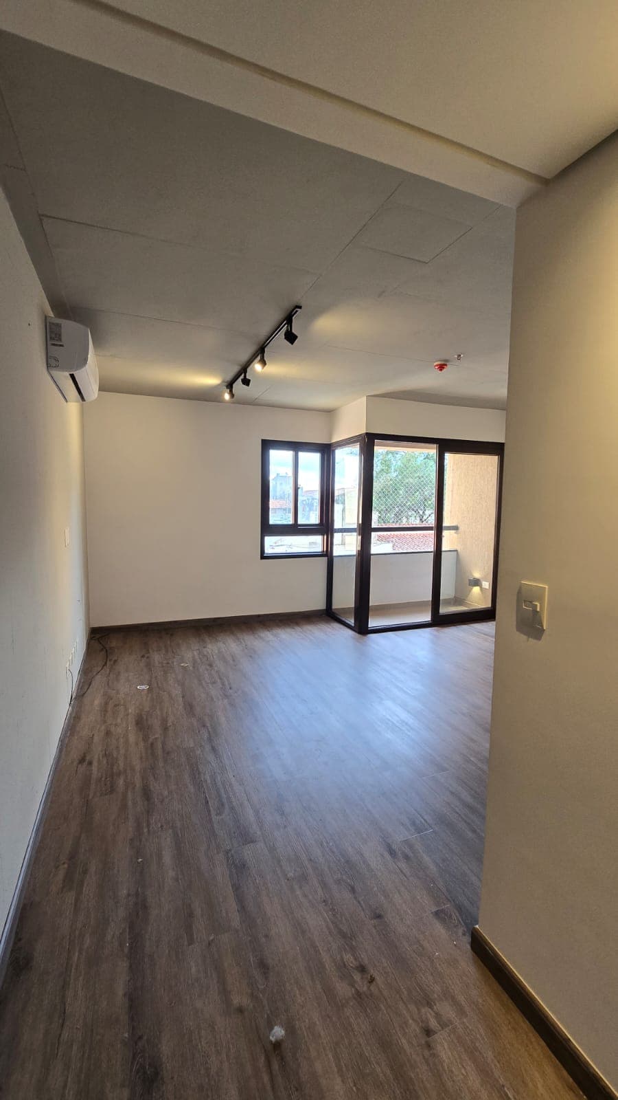 Departamento de 1 Dormitorio en el Barrio Mburucuya - LAP8570154, foto 5