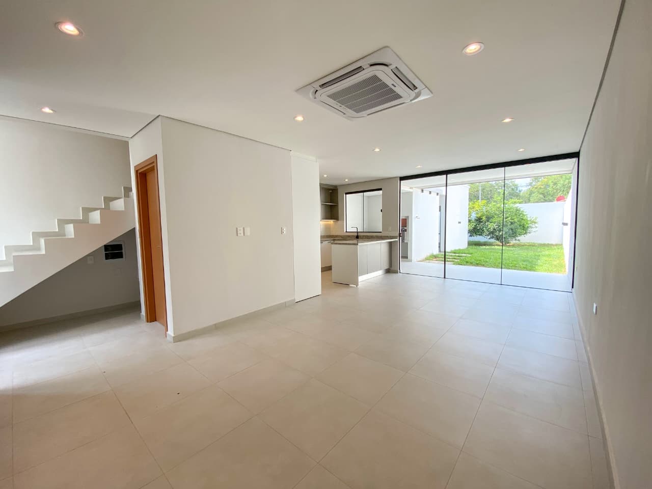En Alquiler – Dúplex Premium A Estrenar En Loma Merlo | Luque — foto 4