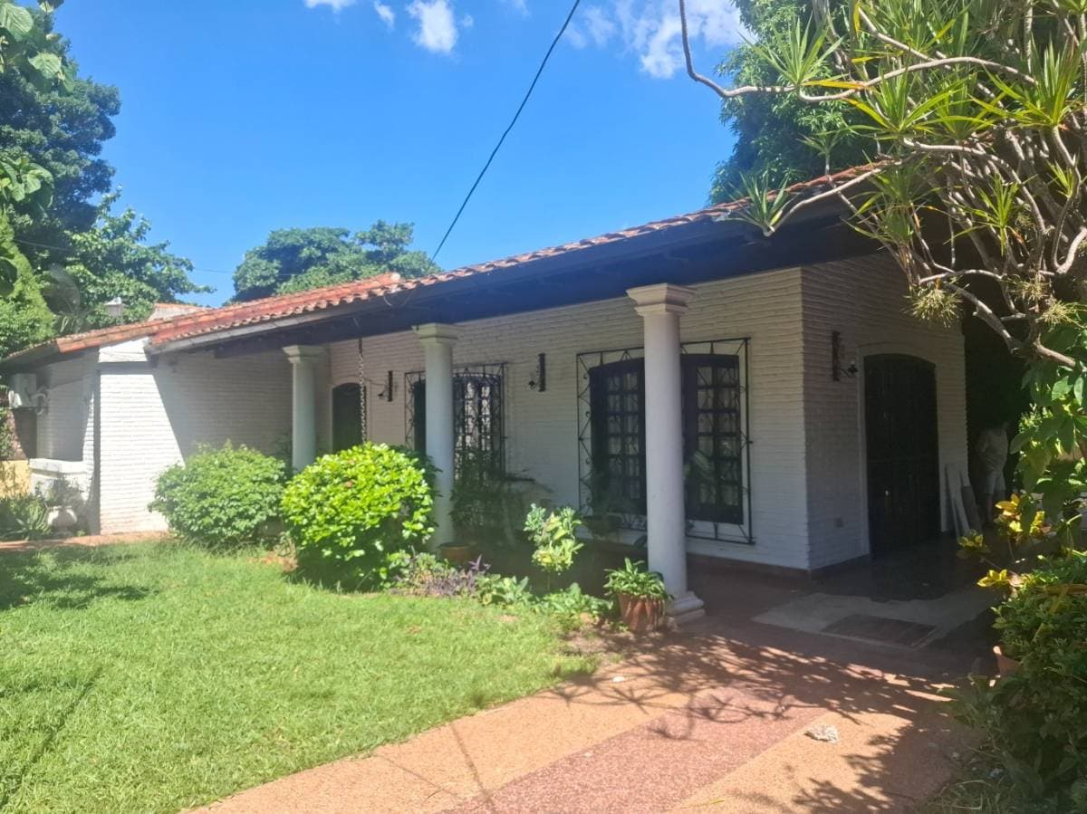 Vendo casa colonial en sajonia