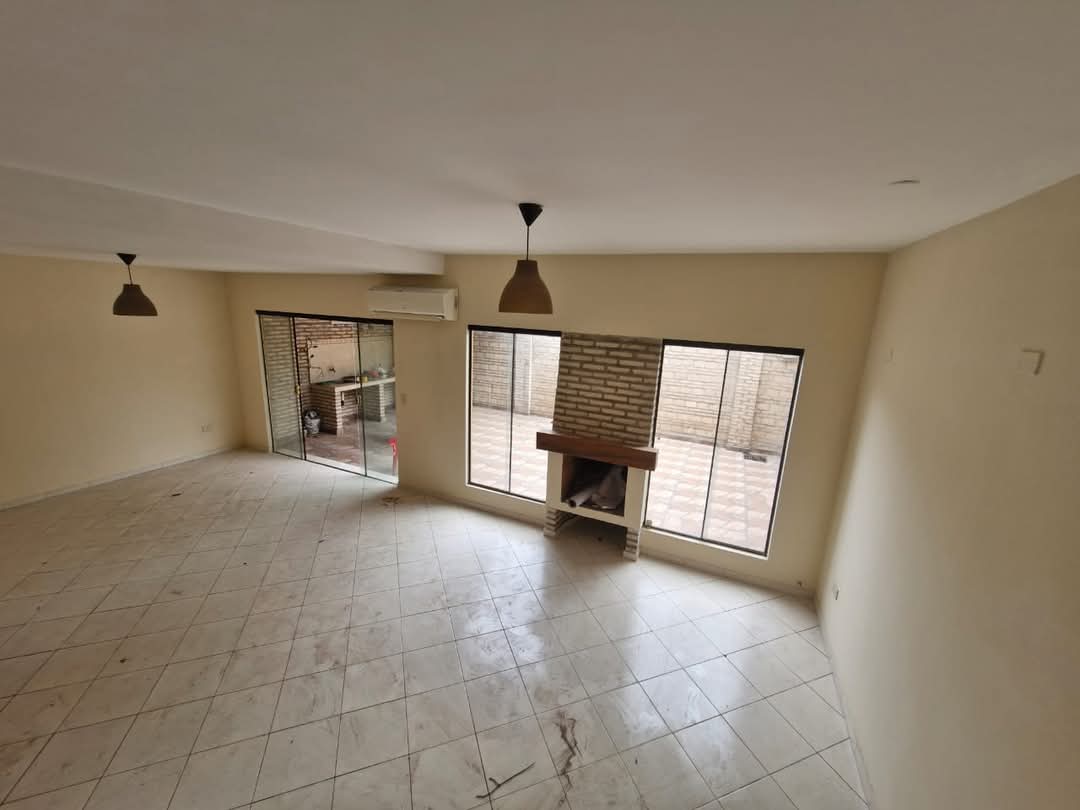 Alquilo duplex en Fernando de la Mora zona curva de la muerte