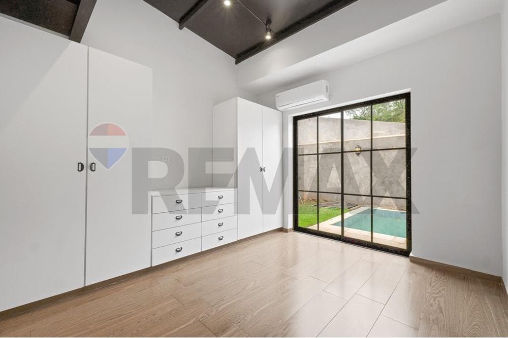 Duplex en Luque cuarto barrio - zona conmebol en venta, foto 4