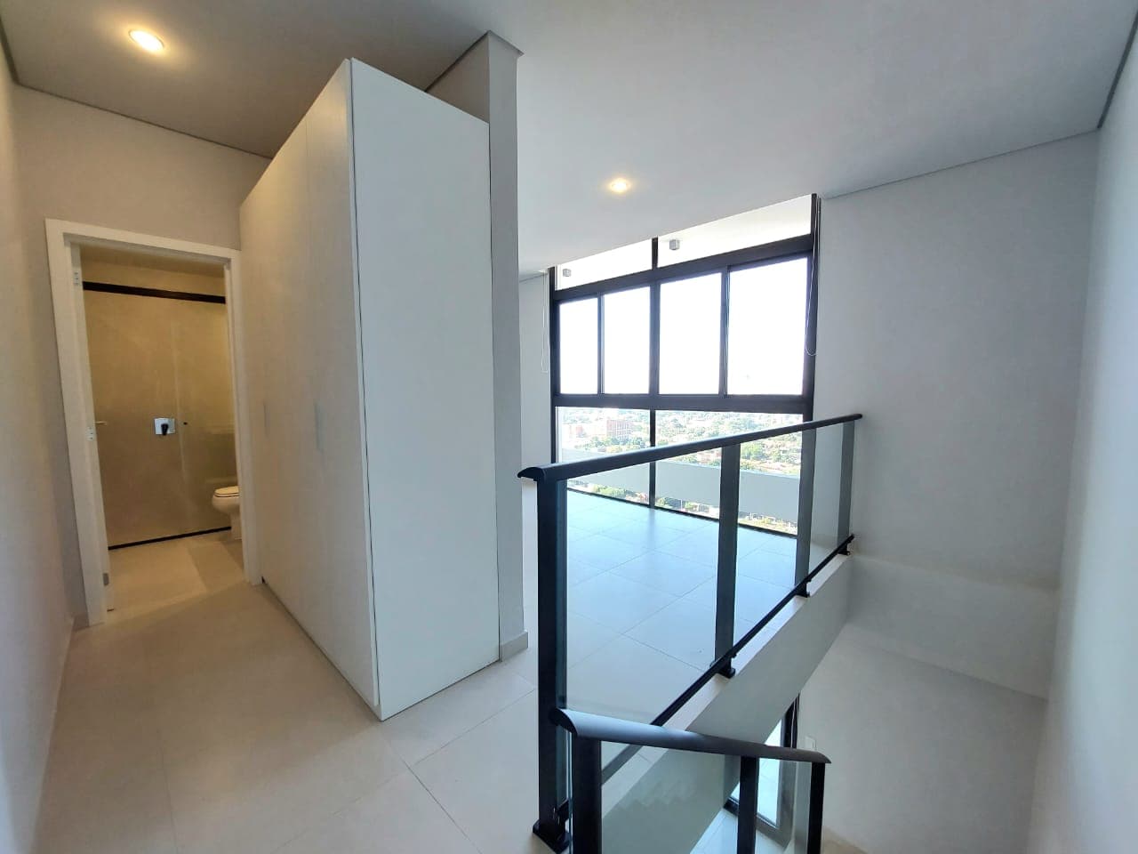 Departamento de 1 dormitorio tipo duplex - edificio marquis Villa Morra — foto 3