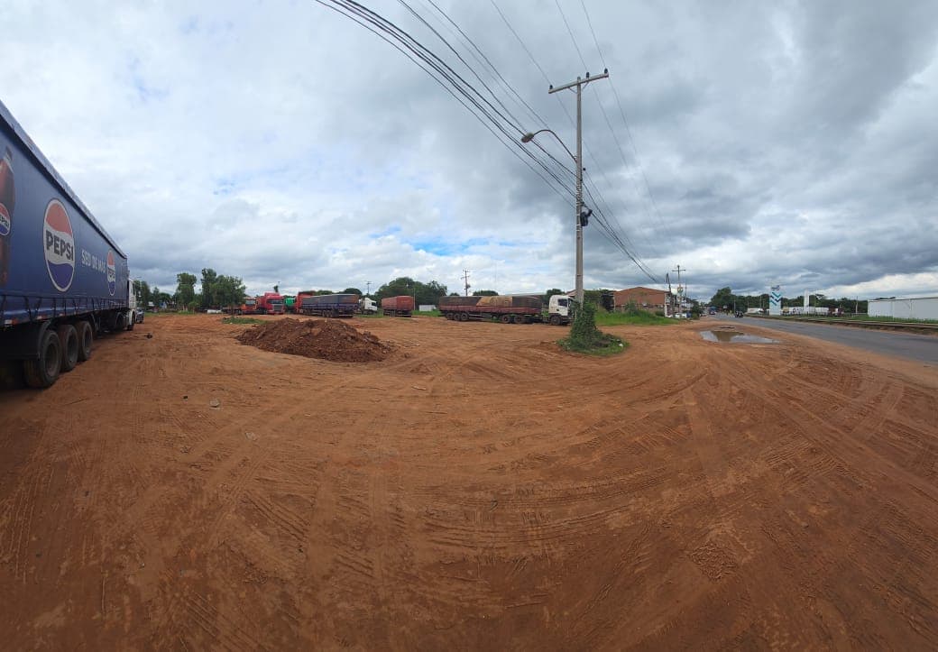 Vendo terreno de 4,480m2 en ypane sobre acceso sur