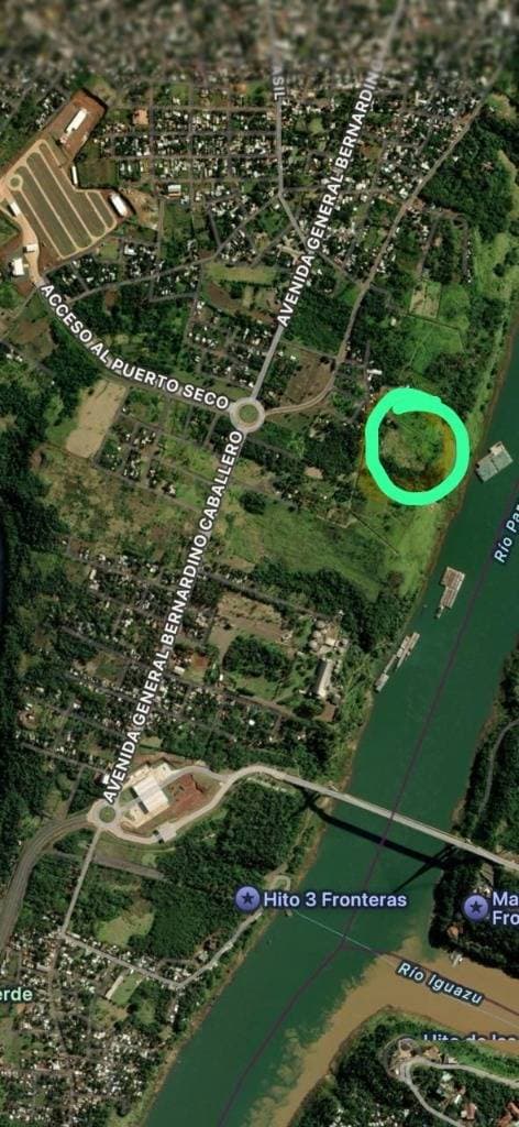En venta propiedad con salida al rio