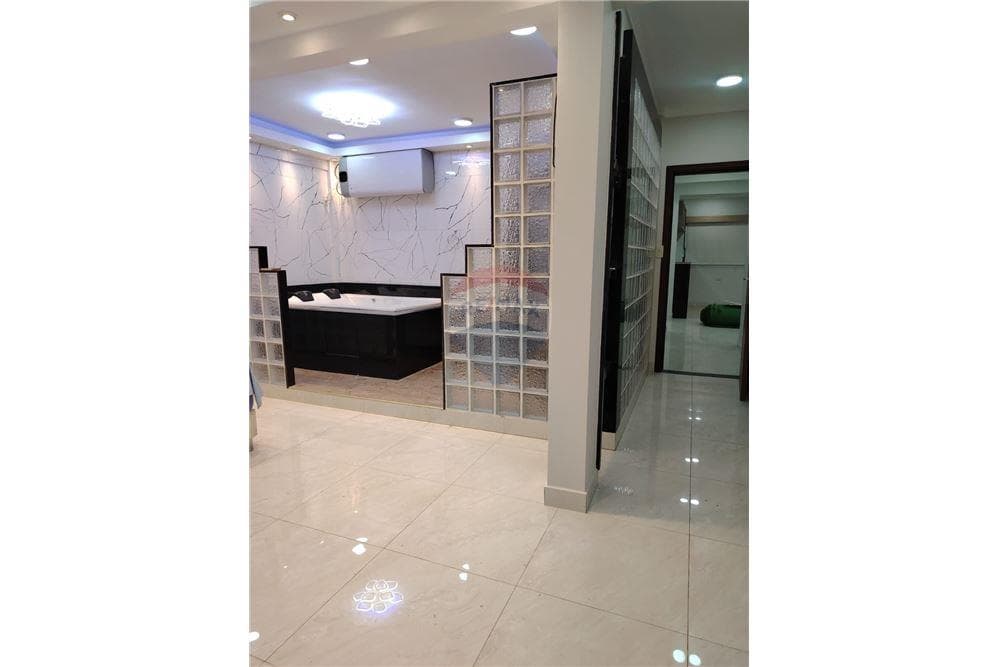 Departamento - Alquiler - San Lorenzo, Paraguay, foto 3