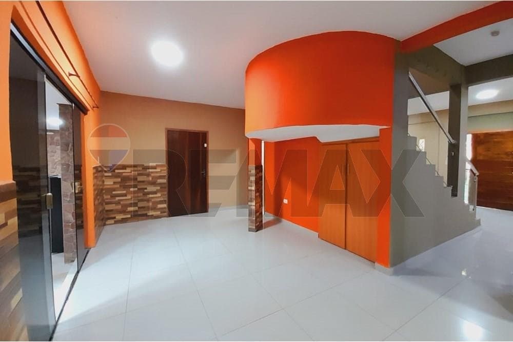 Casa en Lambaré z/ supermercado el pueblo!!, foto 3