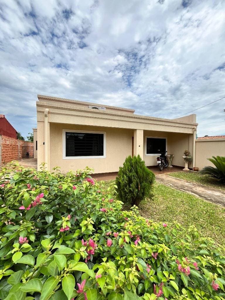 Hermosa Casa En Venta En Capiatá