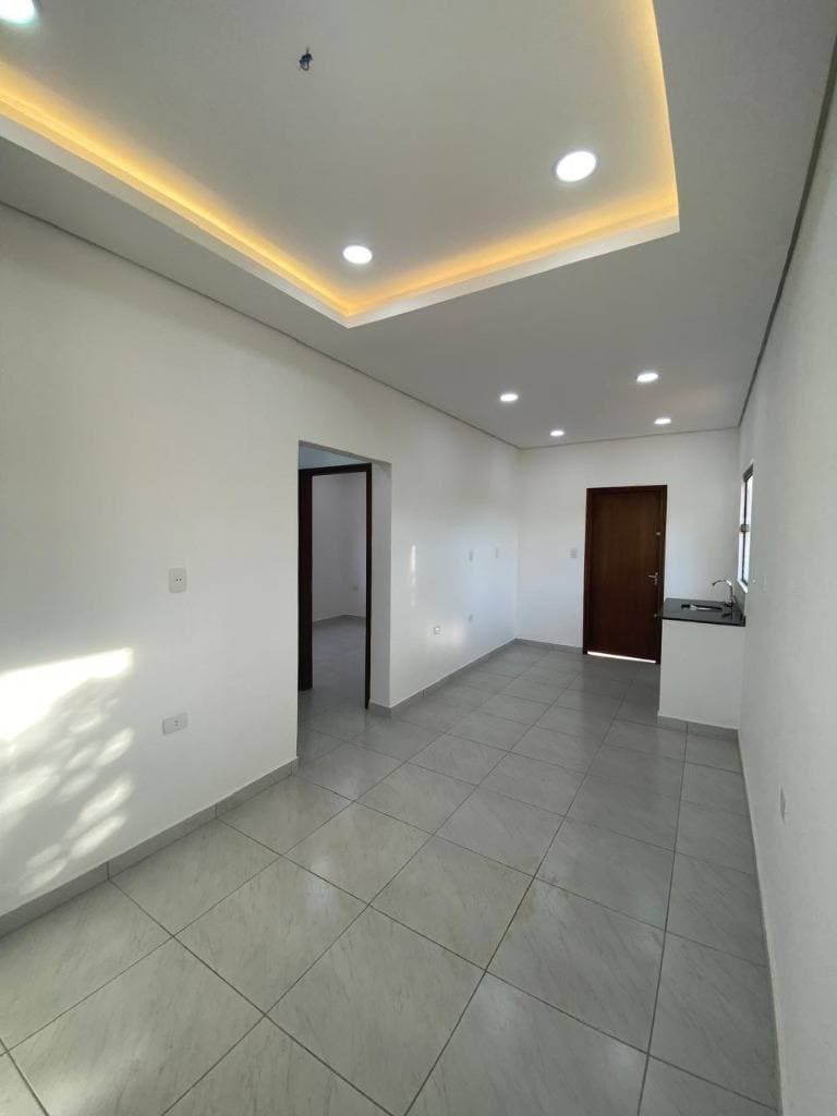 Hermosa Casa a Estrenar en el Centro de Ñemby, foto 4