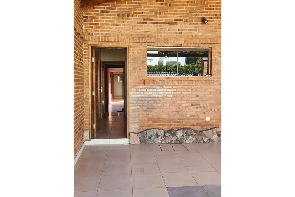 EN ALQUILER DUPLEX Fernando de la Mora zona Norte — foto 2
