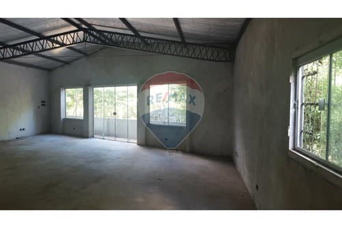 Depósito-Venta-PY Central Villa Elisa Centro Américo Picco y Otto Car, foto 4