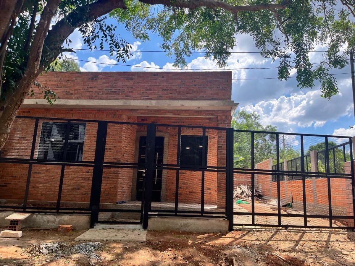 Casa a estrenar en barrio rincón Ñemby, foto 2