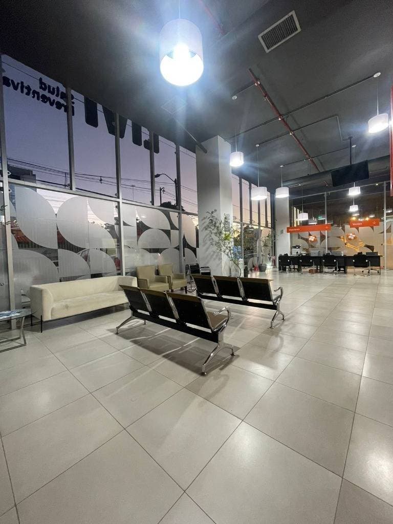 Edificio en alquiler US$ 6.220, foto 4