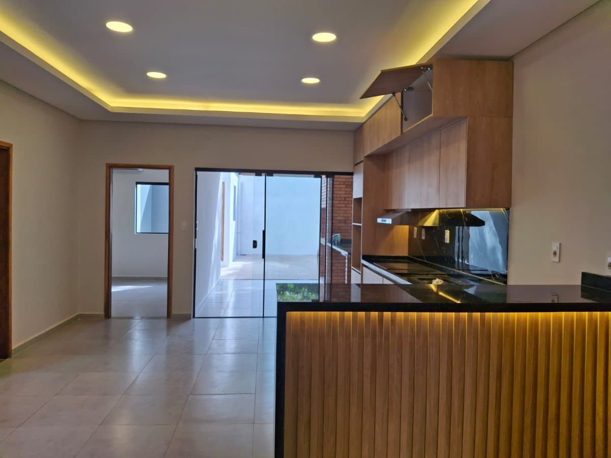 Casa a estrenar en barrio maramburé Luque, foto 2