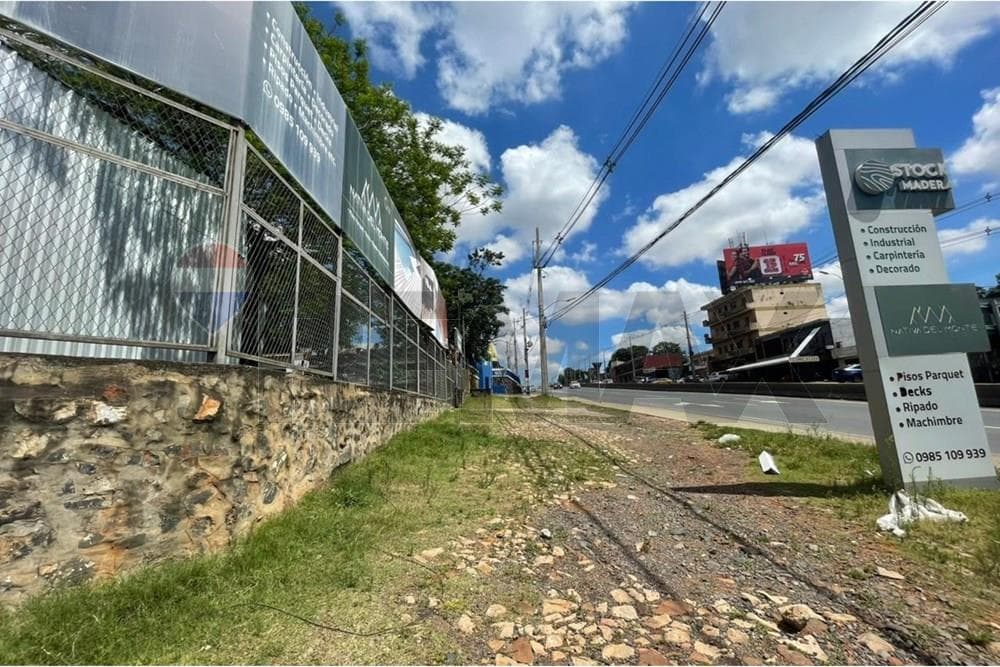 Oficina - Alquiler - Villa Elisa, Paraguay, foto 1