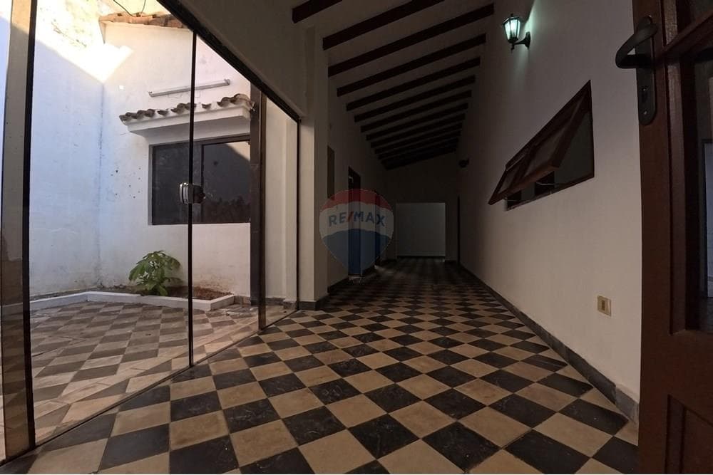 Casa - Alquiler - San Roque, Paraguay — foto 5