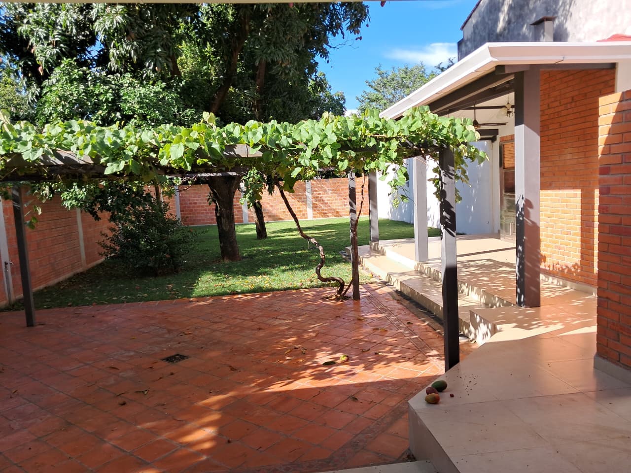 Casa A Estrenar En Asuncion – Barrio Kennedy — foto 3