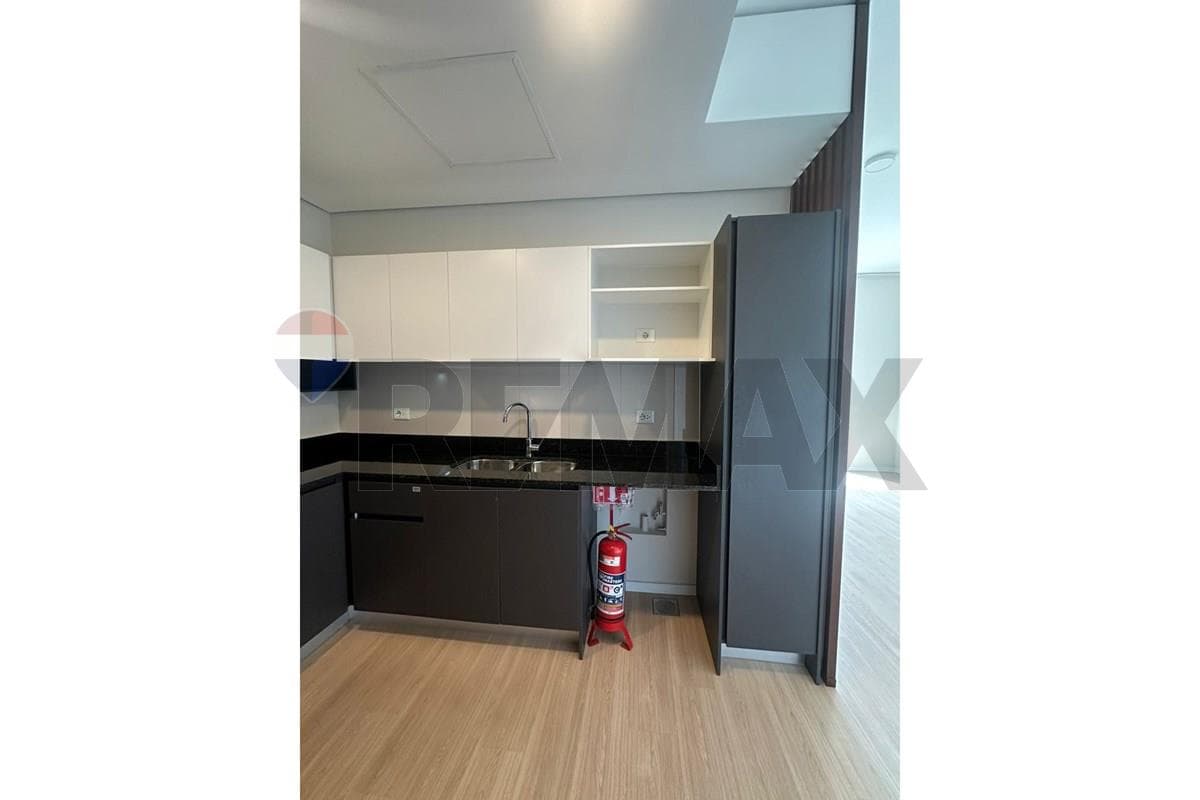 Se alquila Departamento 2D con Cochera, foto 4
