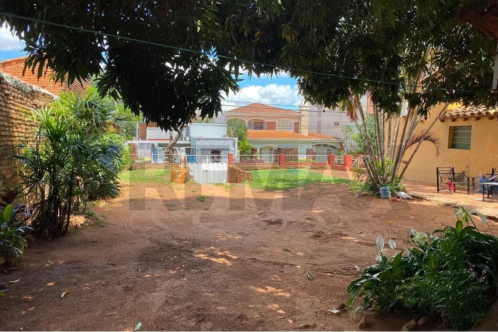 Se Vende Amplio Terreno en Barrio Hipódromo, foto 5