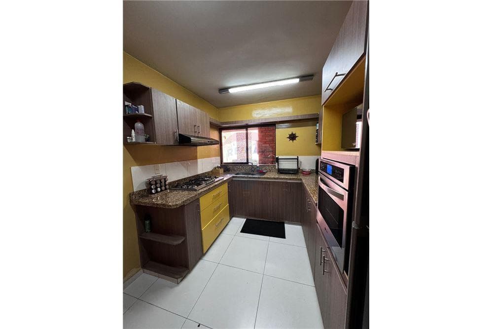 Duplex en venta - Lambaré b° valle apu.a II, foto 2
