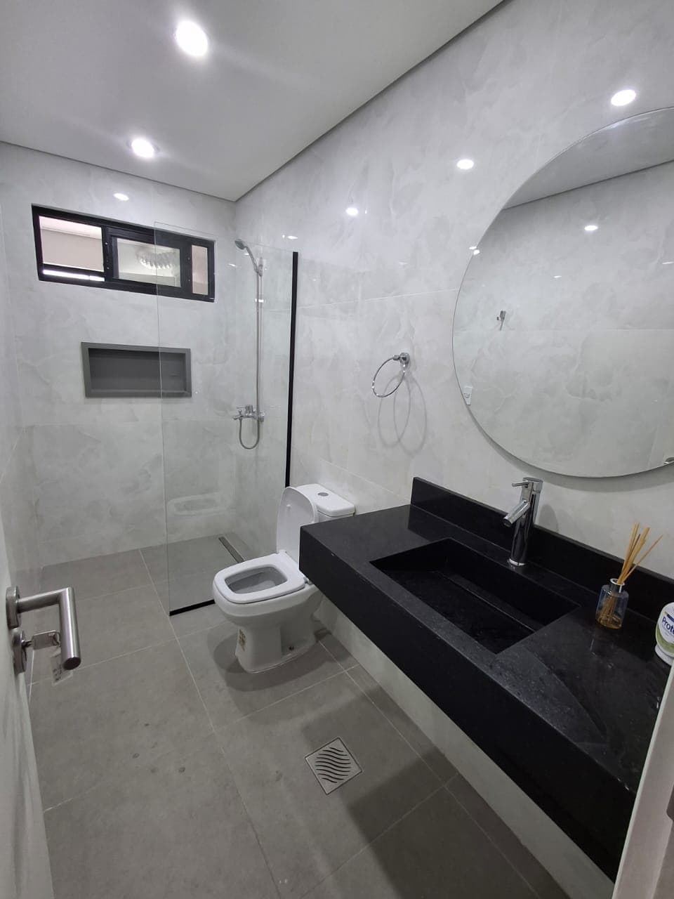 Departamento amoblado de tres habitaciones, foto 5