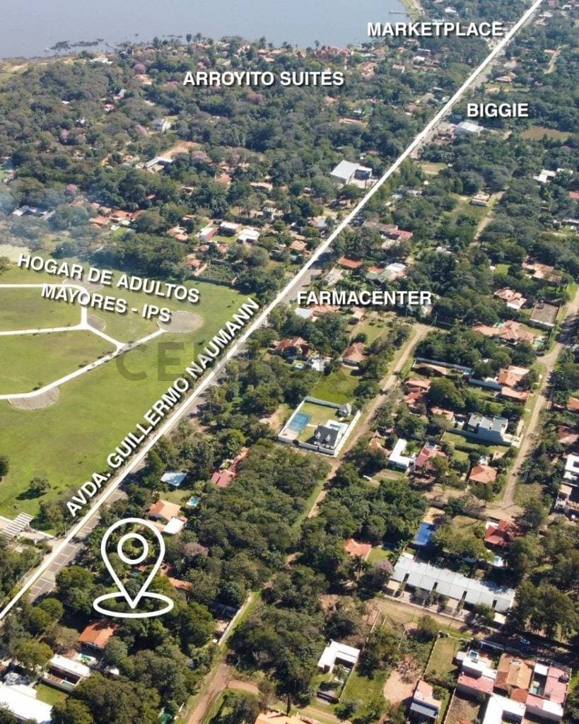Venta de amplio terreno en San Bernardino