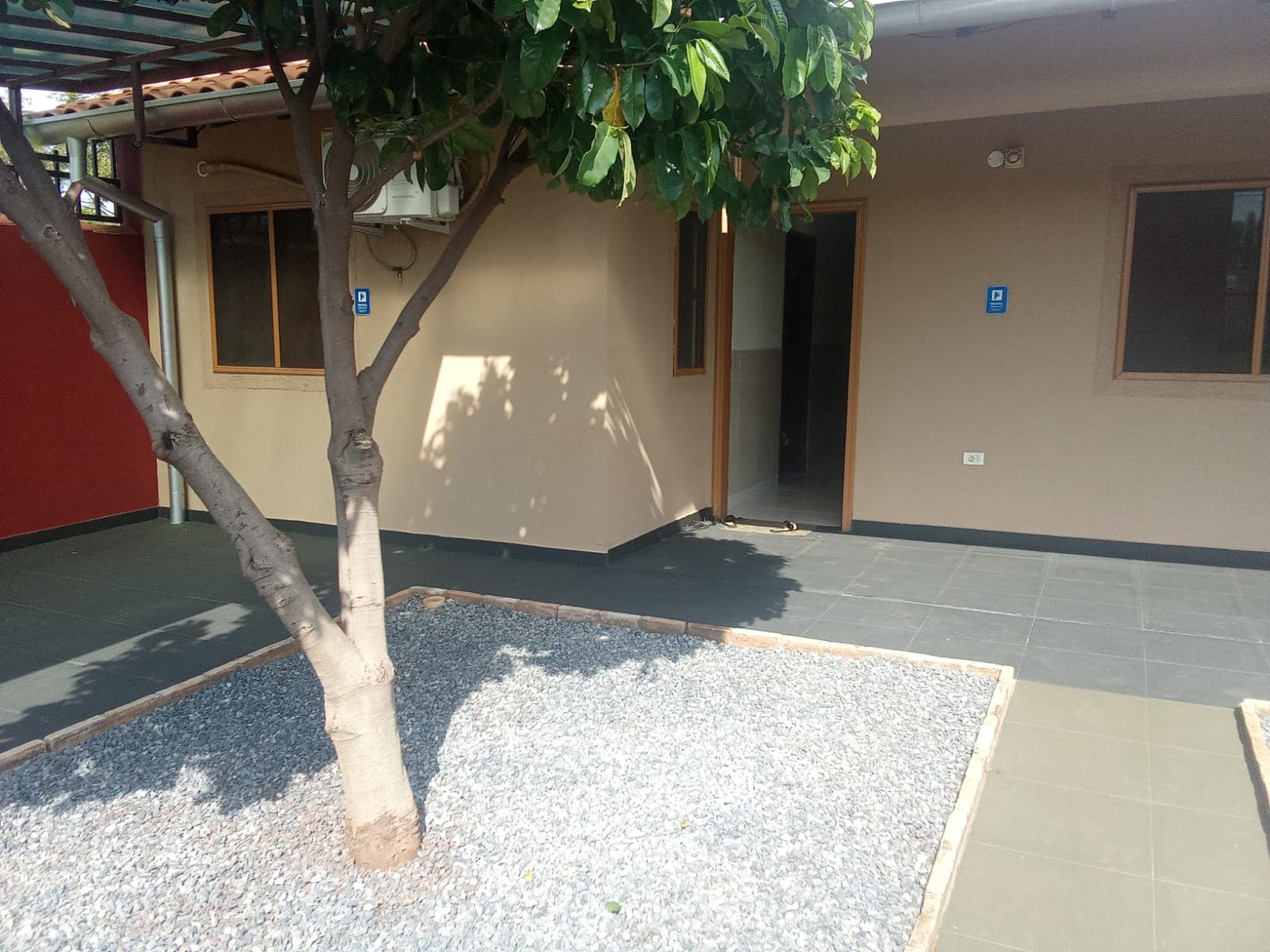 Casa en barrio cerrado ytororo, foto 5