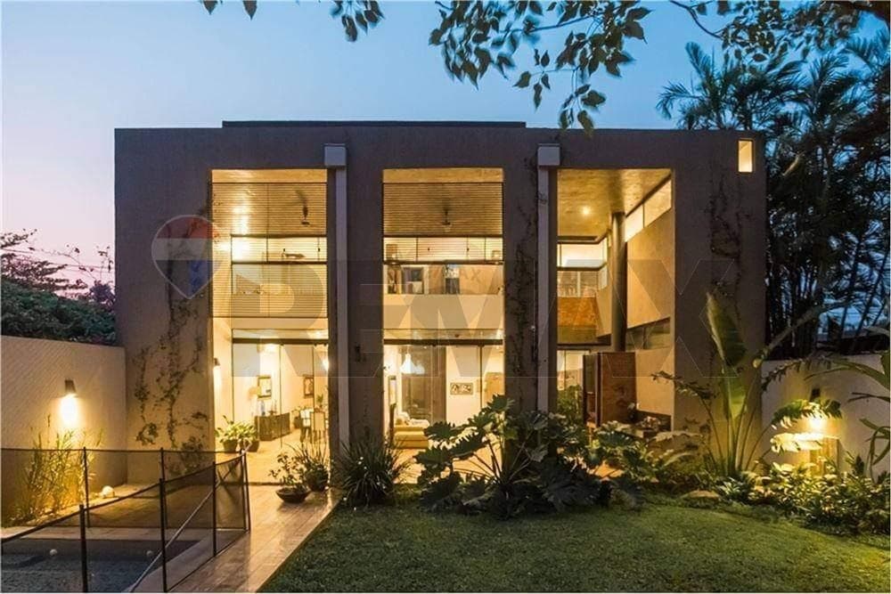 Vendo residencia en Recoleta