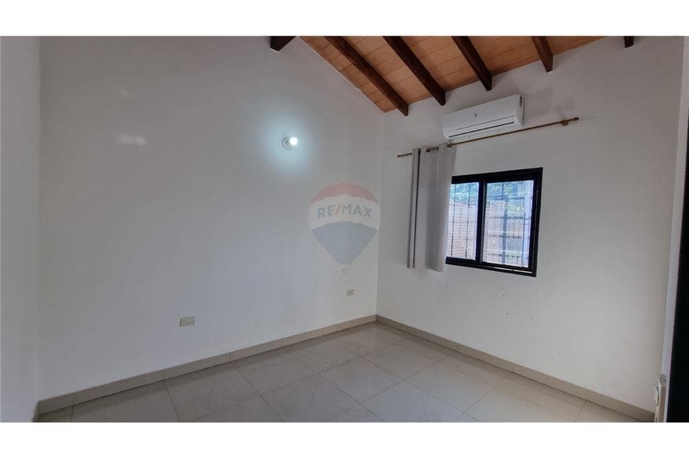 Chalet - Venta - Capiata, foto 5