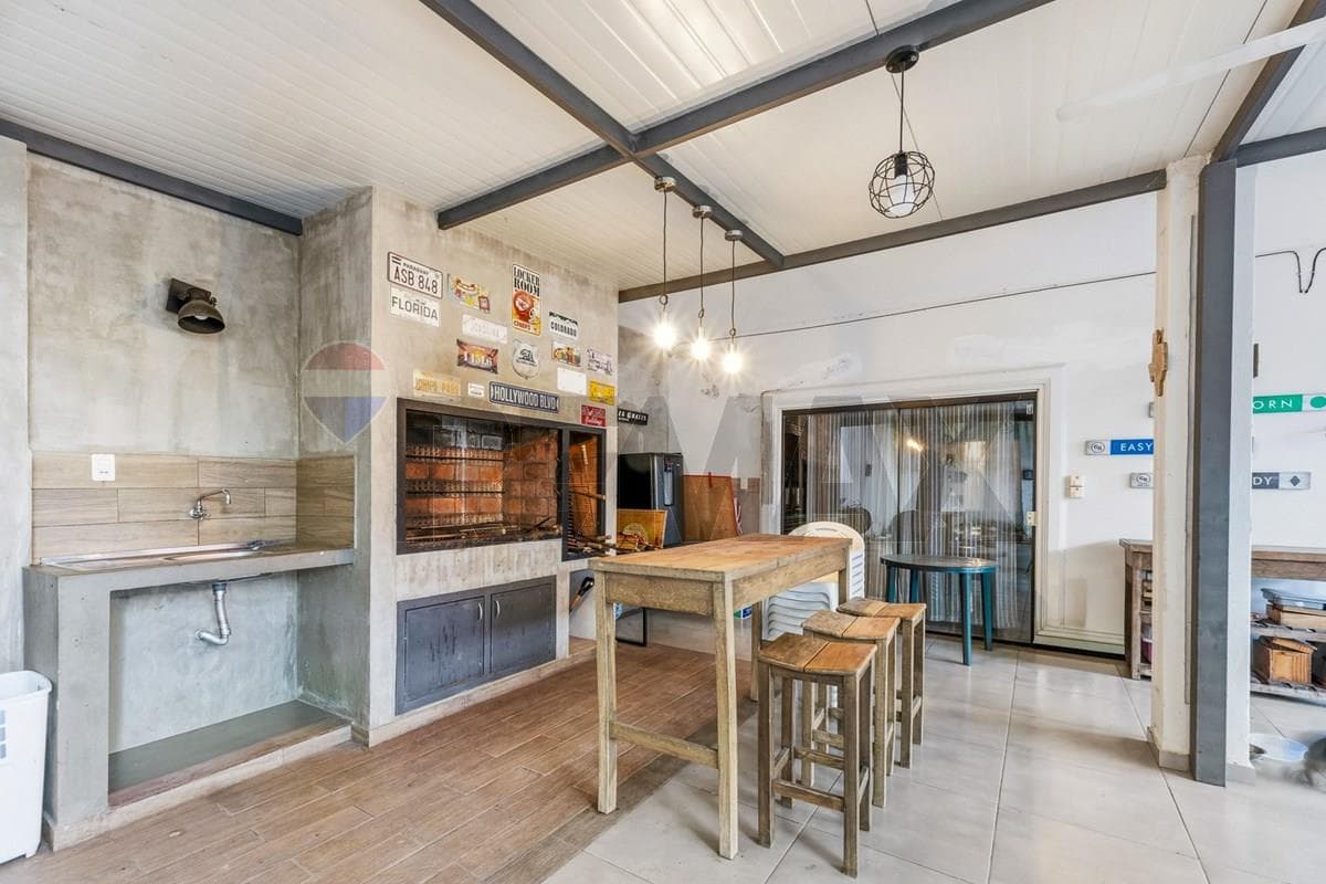 Casa a pasos de la uca en venta — foto 5