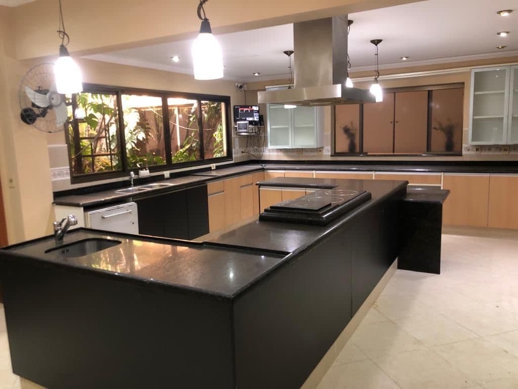 En alquiler, amplia residencia de 6 dormitorios,los laureles, foto 3