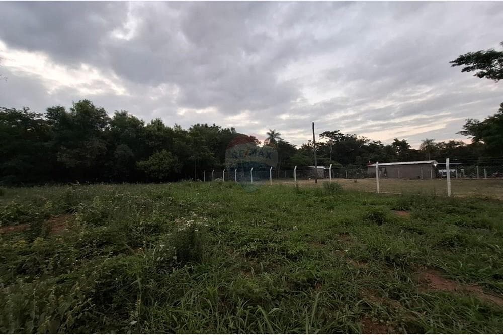 Terreno en Isla Valle Areguá