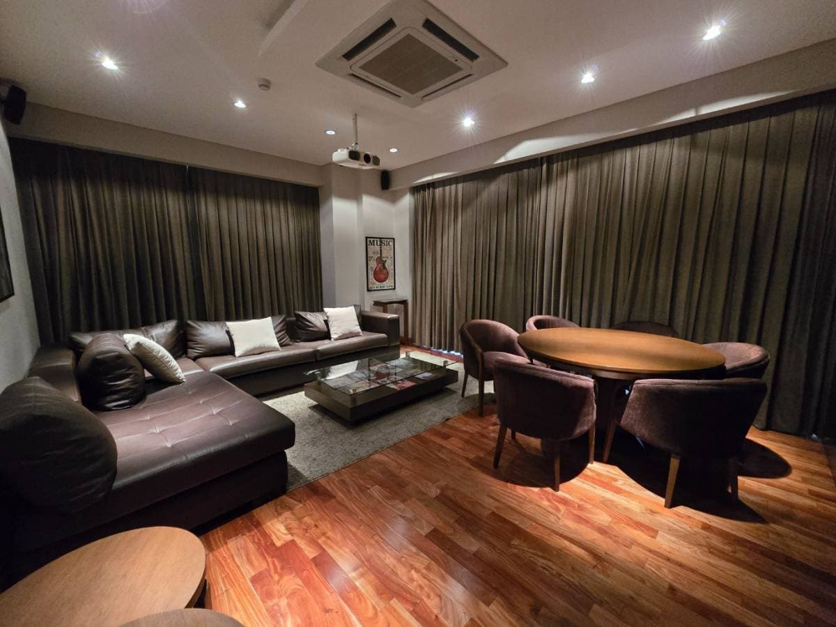 Amplio departamento con 3 suites, foto 5