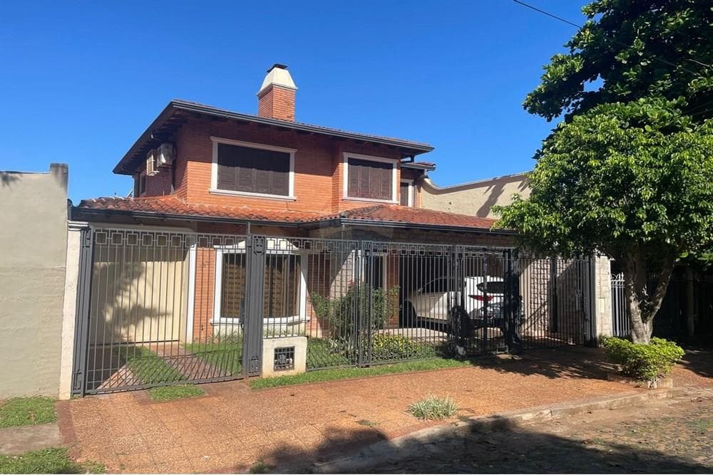 Casa de 2 plantas en Venta en Villa Aurelia, foto 1